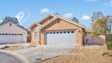 11236 Bunker Cir in Apple Valley, CA - Building Photo - Building Photo