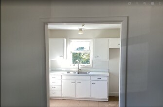 1724 SE Pennsylvania Ave in Topeka, KS - Building Photo - Building Photo