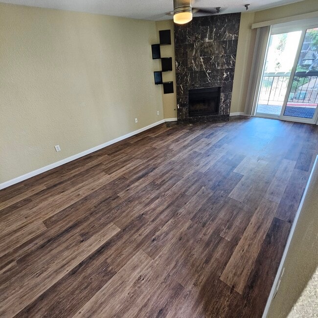 property at 1918 Via Las Palmas