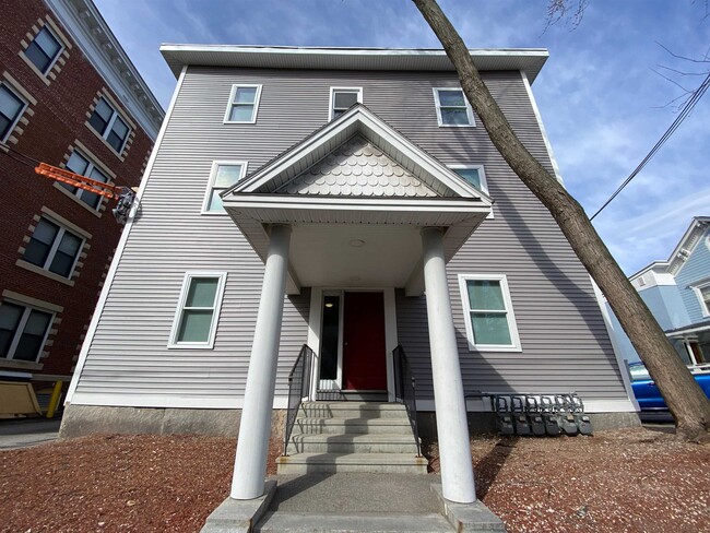 616 Union St in Manchester, NH - Building Photo - Building Photo
