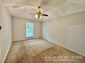 319 Iberis Dr in Arlington, TX - Building Photo - Building Photo