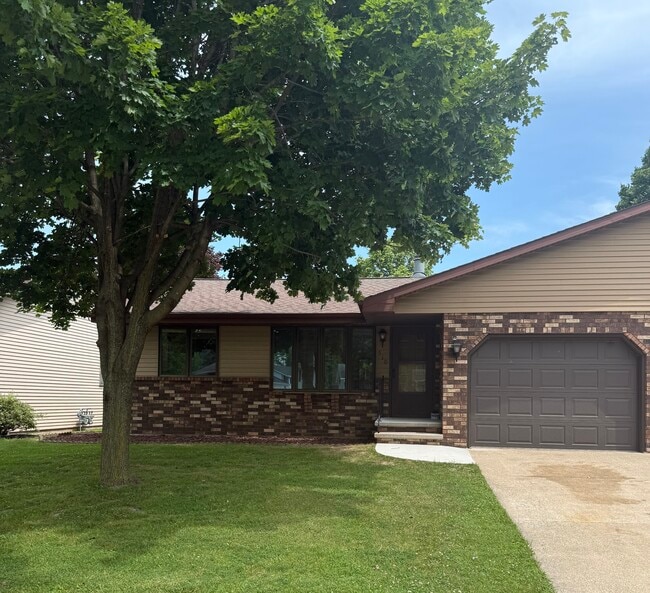510 S Kensington Dr, Unit 510 S Kensington Dr
