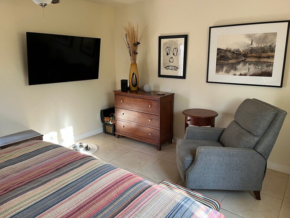 2530 N 14th St, Unit 14th St Apartment in Phoenix, AZ - Foto de edificio