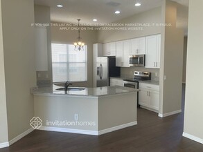 4543 Bond Ln in Oviedo, FL - Foto de edificio - Building Photo