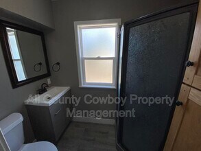 1203 E Canby St in Laramie, WY - Building Photo - Building Photo
