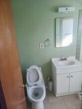 516 E Fredricks St, Unit A in Barstow, CA - Foto de edificio - Building Photo