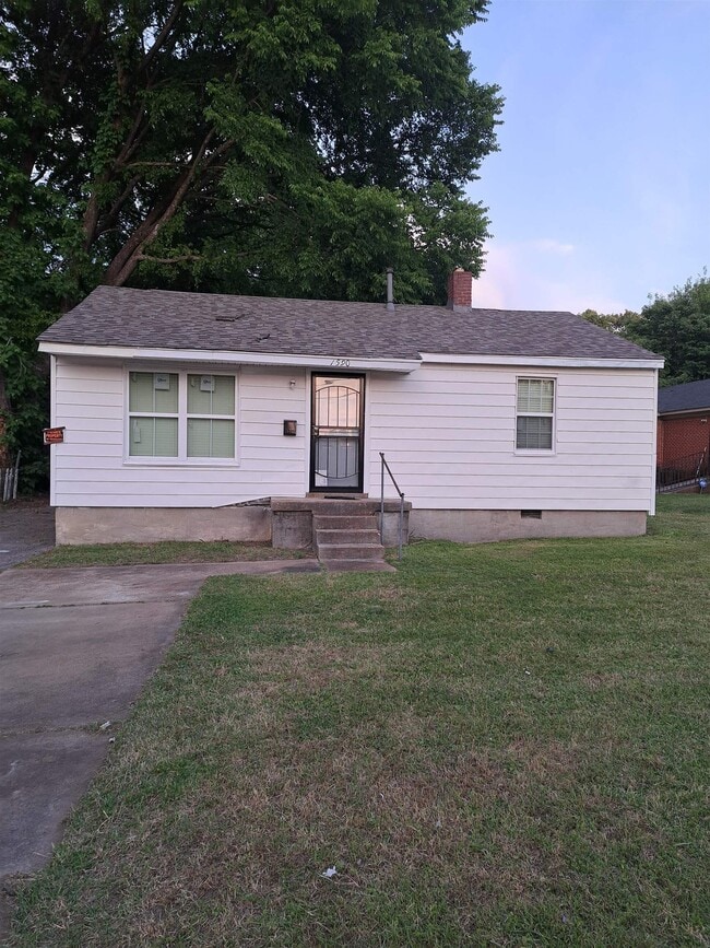property at 1590 Latham St