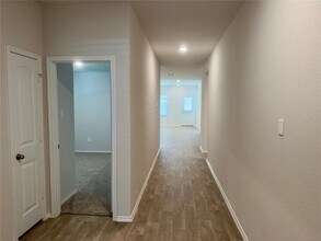1714 Windsor Blvd in Lockhart, TX - Building Photo - Building Photo