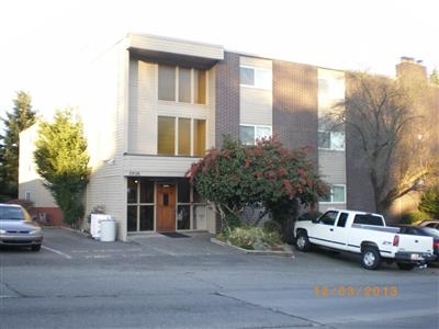 Cascade View Apartments in Seattle, WA - Building Photo