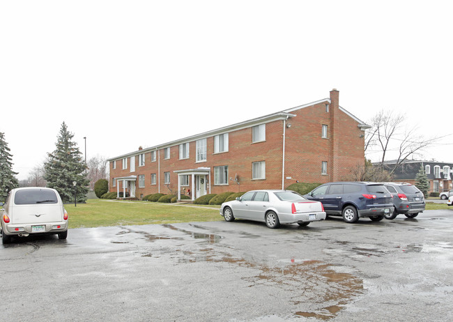 20730 Nill St in St. Clair Shores, MI - Foto de edificio - Building Photo