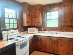 2427 Pickett Rd in Durham, NC - Building Photo - Building Photo