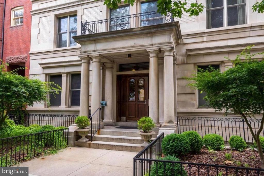 2007 O St NW in Washington, DC - Building Photo