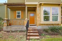 1901 Carlson Dr in Austin, TX - Foto de edificio - Building Photo