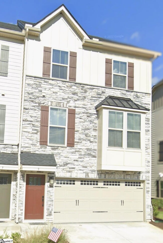 property at 9 Eagle Wood Dr