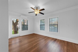 1633 Fourcade St, Unit A in Houston, TX - Building Photo - Building Photo