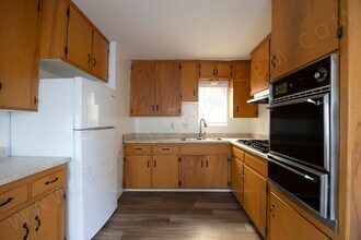 2013 Thomas Ave in San Diego, CA - Building Photo - Building Photo