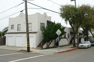 2056-2094 Curtis St in Berkeley, CA - Foto de edificio - Building Photo