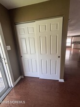 11 Rushmore Dr in Brick, NJ - Building Photo - Building Photo