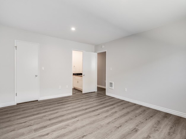 1309 Amherst Ave in Los Angeles, CA - Foto de edificio - Building Photo