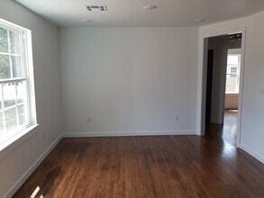 322 S Arrington Dr in Stillwater, OK - Building Photo - Building Photo