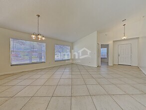 16041 Bay Vista Dr in Clermont, FL - Building Photo - Building Photo