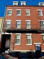 12 Paris St in Boston, MA - Building Photo