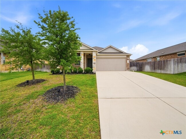 21412 Wilmiller Ln in Pflugerville, TX - Foto de edificio - Building Photo