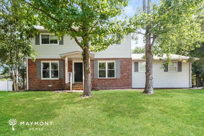 265 Clearlake Dr W in Nashville, TN - Building Photo