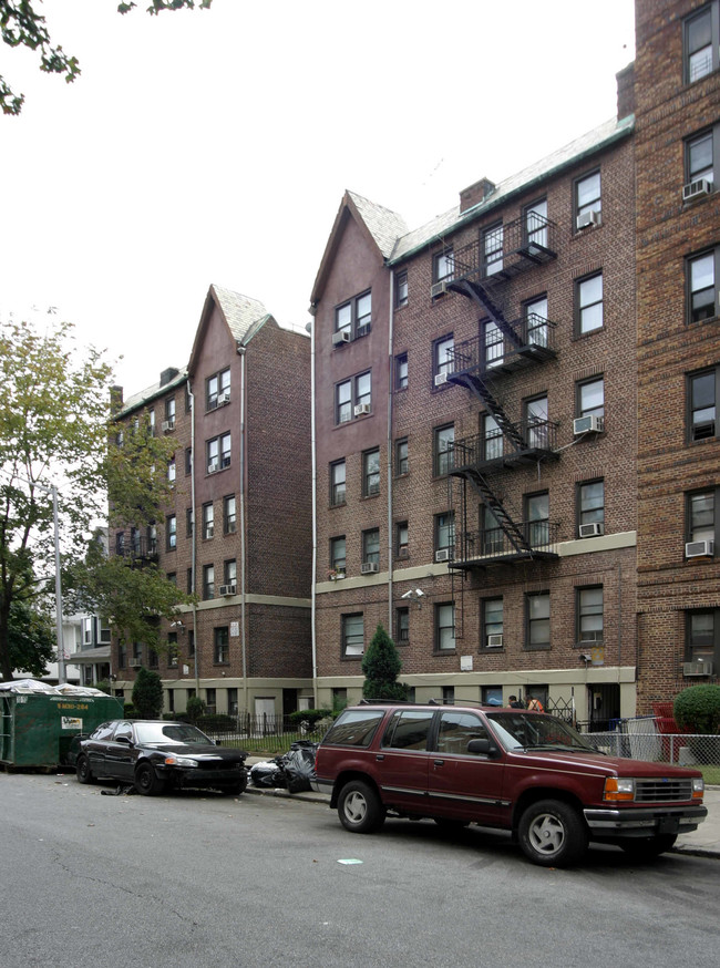 416-422 E 17th St in Brooklyn, NY - Building Photo - Building Photo