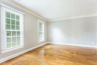 1233 Pemshire Ct NE in Marietta, GA - Building Photo - Building Photo