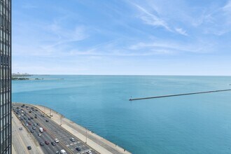 860 N Lake Shore Dr in Chicago, IL - Building Photo - Building Photo