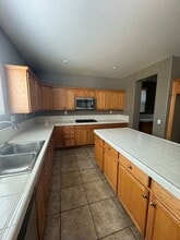 1264 Reisling Dr in Perris, CA - Building Photo - Building Photo