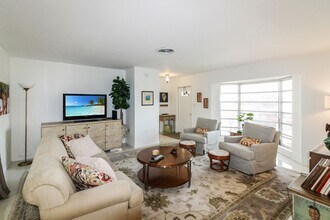 1608 Neponsit Dr in Venice, FL - Building Photo - Building Photo