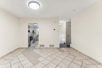 529 W Marshall St in West Chester, PA - Building Photo - Building Photo