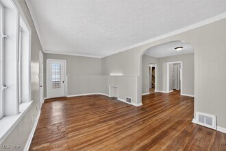 4977 E 90th St in Garfield Heights, OH - Building Photo - Building Photo