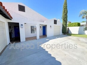 32355 Cielo Vista Rd in Cathedral City, CA - Building Photo - Building Photo