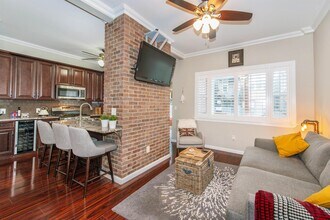 126 Highpoint Ave in Weehawken, NJ - Building Photo - Building Photo