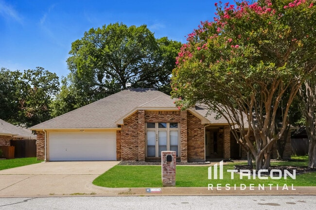 property at 6004 Green Forest Ct