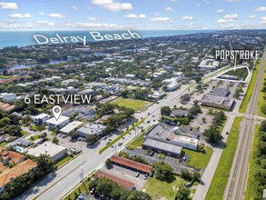 4 Eastview Ave in Delray Beach, FL - Building Photo - Building Photo