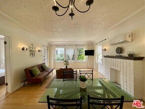 839 5th St in Santa Monica, CA - Building Photo - Building Photo