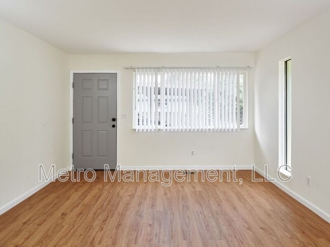 4537 NE 82nd Ave in Portland, OR - Building Photo - Building Photo