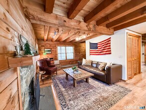 37 Harris Rd in Litchfield, CT - Building Photo - Building Photo