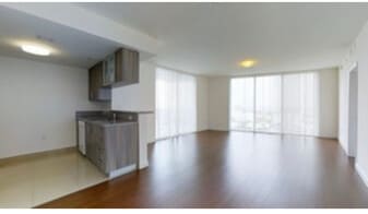 133 NE 2nd Ave, Unit 911 in Miami, FL - Building Photo