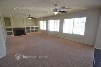 7447 W Trails Dr in Glendale, AZ - Building Photo - Building Photo