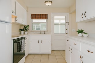 1414 Guernsey St in Orlando, FL - Building Photo - Building Photo