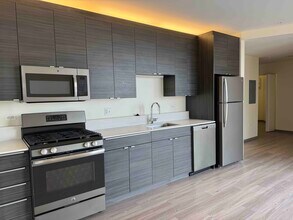 1922 N Milwaukee Ave in Chicago, IL - Building Photo - Building Photo