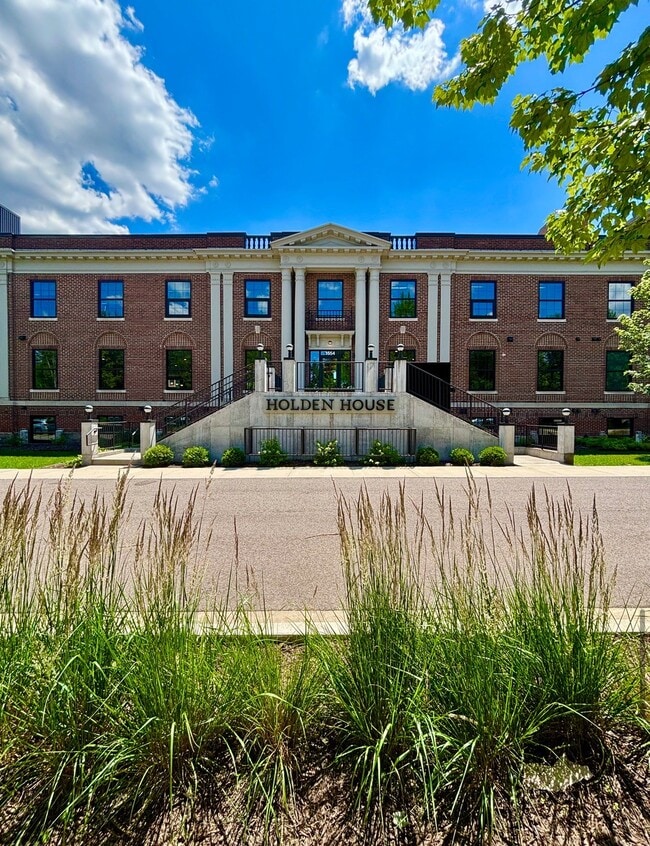 Holden House