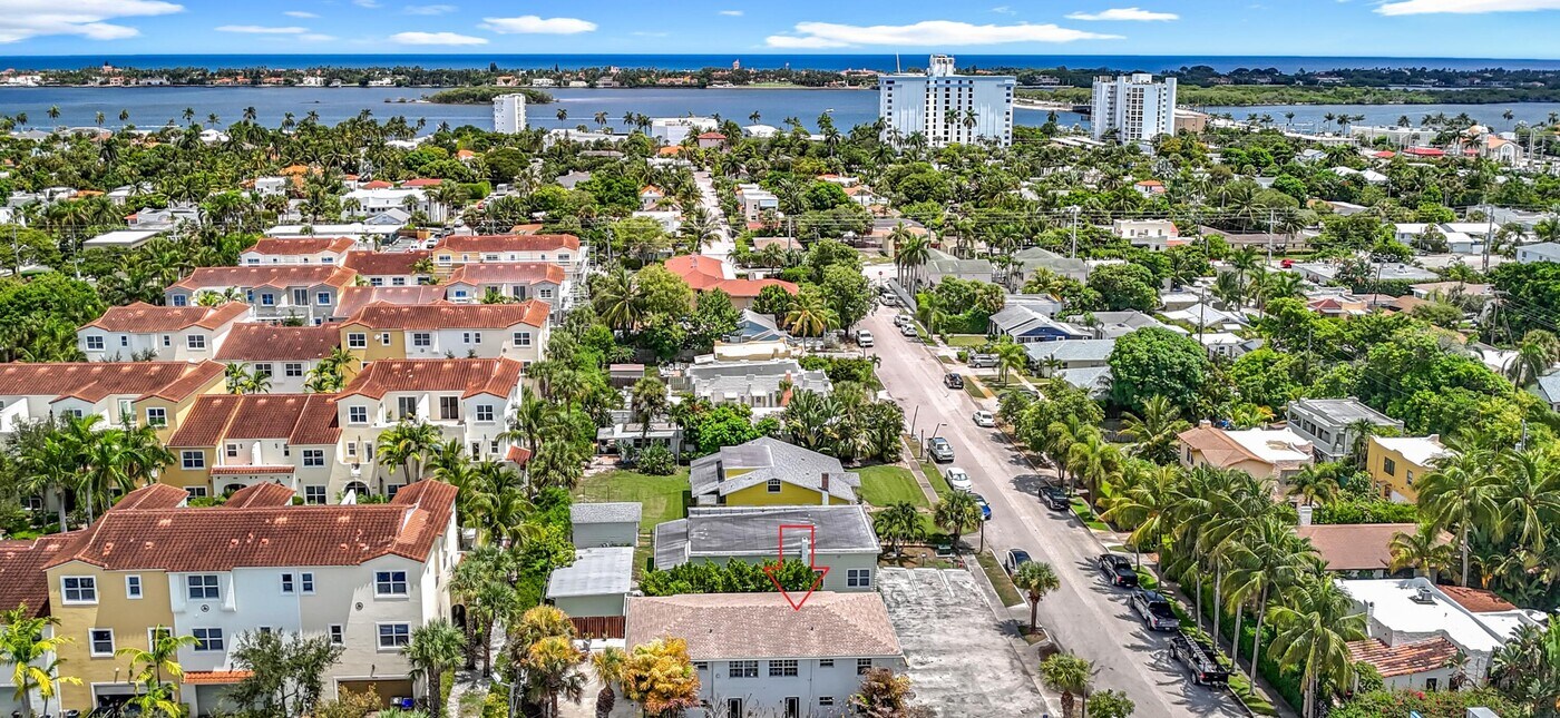 337 Kenilworth Blvd in West Palm Beach, FL - Building Photo