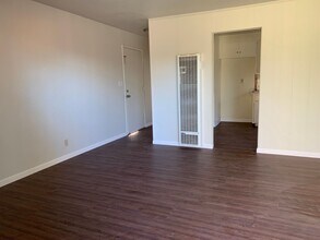 6367 Bollinger Rd-Unit -45447202-2e39-11ed-9b78-062ce4610b9e in Cupertino, CA - Building Photo - Building Photo