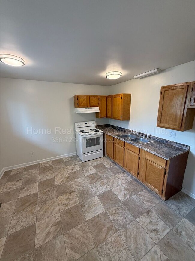 630 Mulberry St SW in Winston-Salem, NC - Building Photo - Building Photo